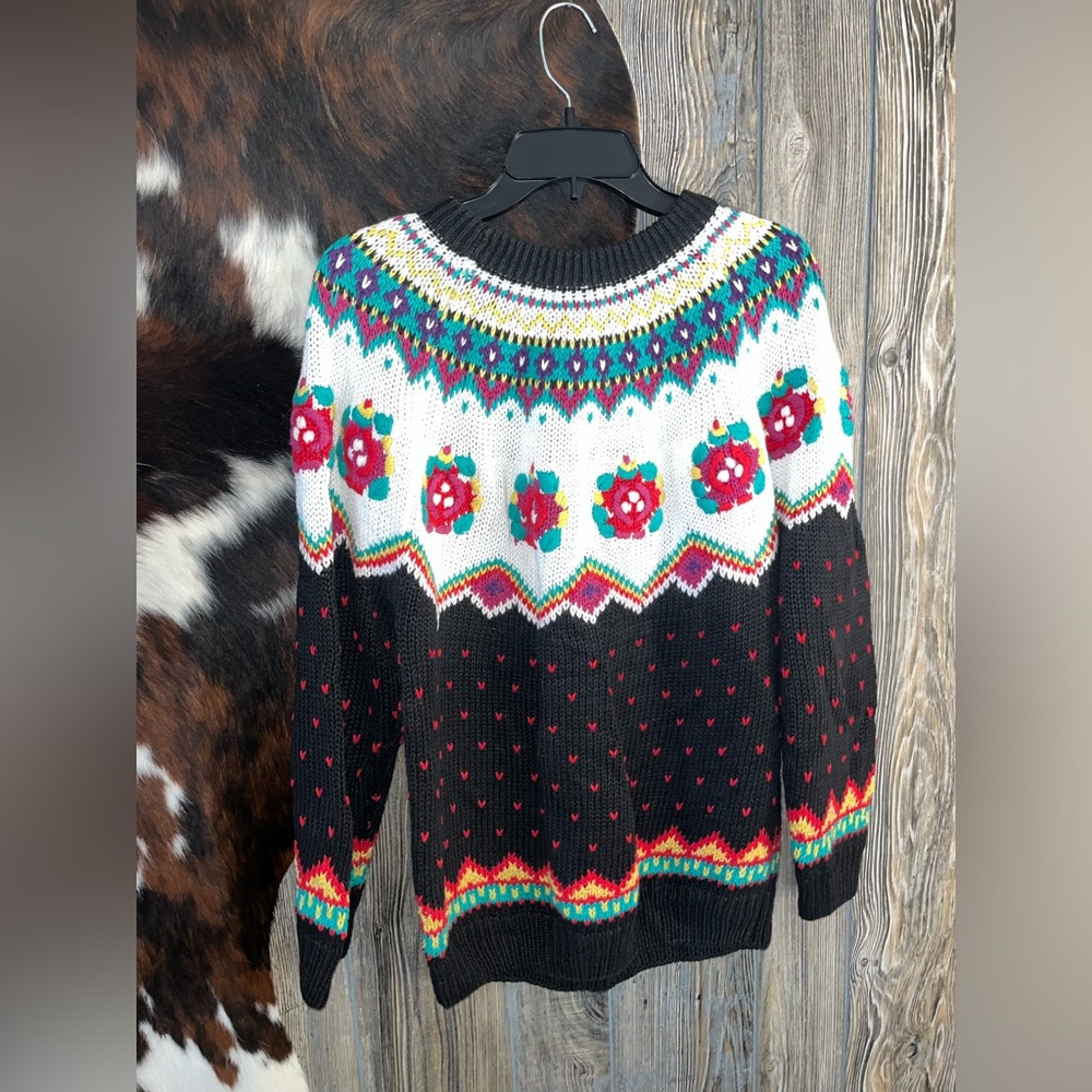 Vintage complements brand size small colorful floral stitch heavyweight sweater